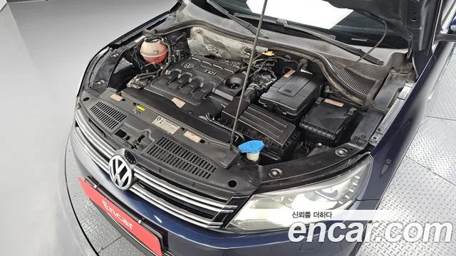 Volkswagen Tiguan 2015 thumb 6