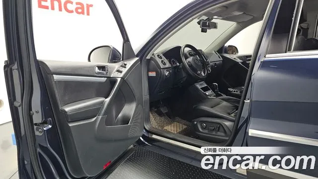 Volkswagen Tiguan 2015 thumb 10