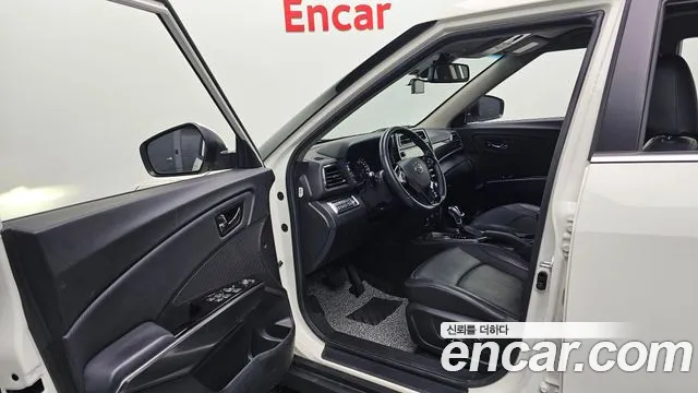 KG_Mobility_Ssangyong TIBOLI 2022 thumb 10