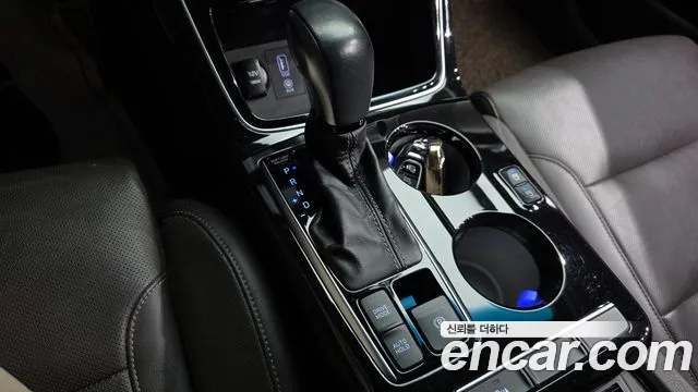 Hyundai Grandeur 2017 thumb 8