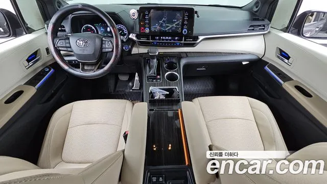 Toyota Sienna 2024 thumb 7