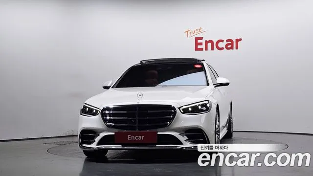 Mercedes-Benz S-Класс 2023 thumb 3