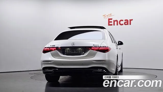 Mercedes-Benz S-Класс 2023 thumb 4