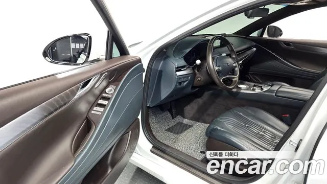 Genesis G80 2020 thumb 10