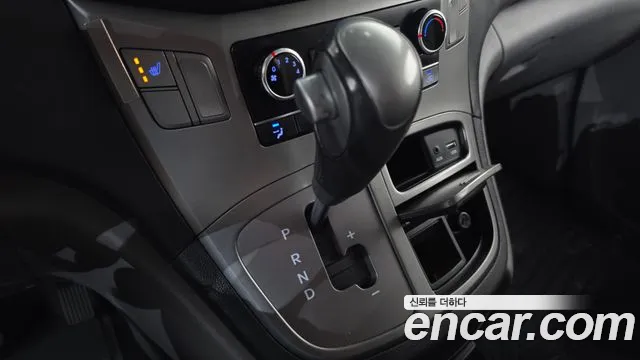 Hyundai Starex 2019 thumb 9