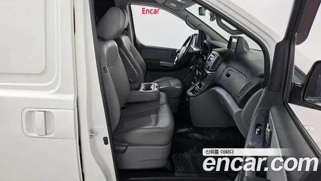 Hyundai Starex 2019 thumb 11