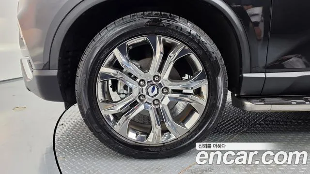 KG_Mobility_Ssangyong Rexton 2018 thumb 5
