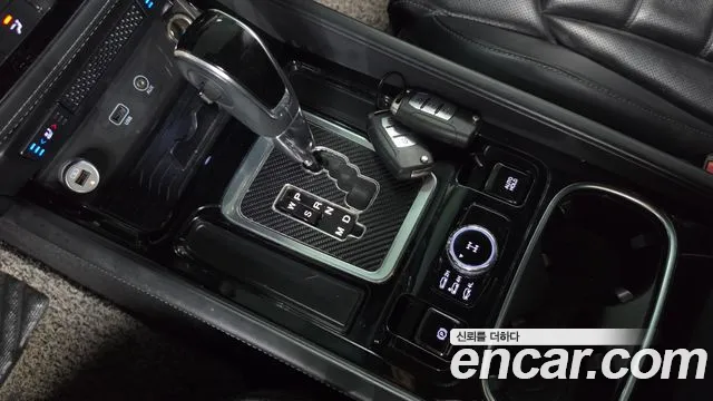 KG_Mobility_Ssangyong Rexton 2018 thumb 9