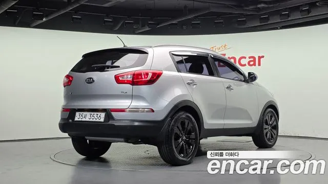 Kia Sportage 2012 thumb 2