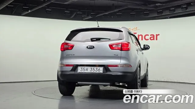 Kia Sportage 2012 thumb 4