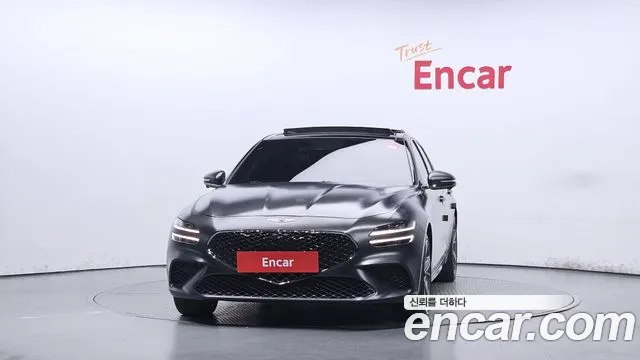 Genesis G70 2023 thumb 3