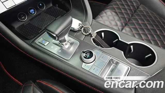 Genesis G70 2023 thumb 9