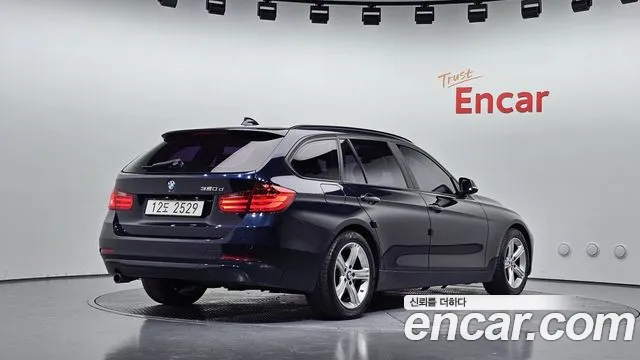 BMW 3-Series 2014 thumb 2