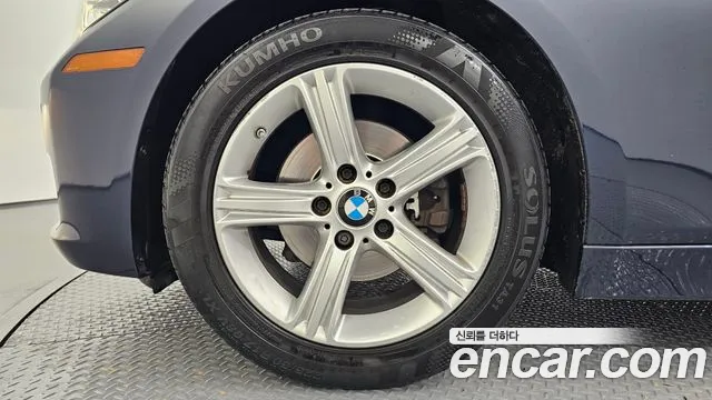 BMW 3-Series 2014 thumb 5