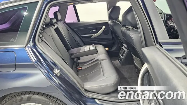 BMW 3-Series 2014 thumb 11