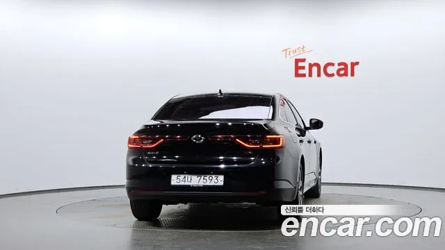 Renault-KoreaSamsung Megane 2017 thumb 3