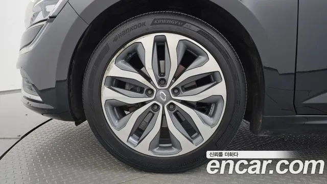 Renault-KoreaSamsung Megane 2017 thumb 4