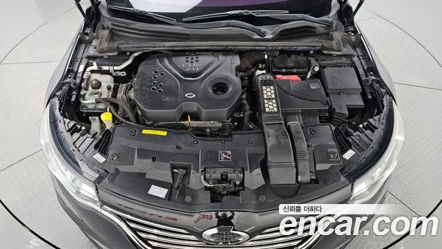 Renault-KoreaSamsung Megane 2017 thumb 5