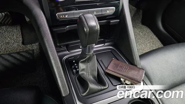Renault-KoreaSamsung Megane 2017 thumb 8