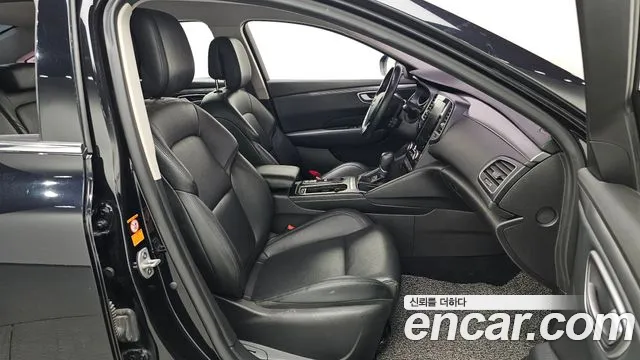 Renault-KoreaSamsung Megane 2017 thumb 10