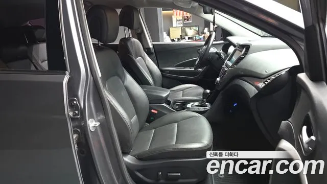 Hyundai Santa Fe 2015 thumb 11