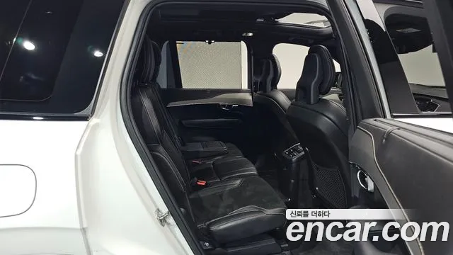 Volvo XC90 2020 thumb 11