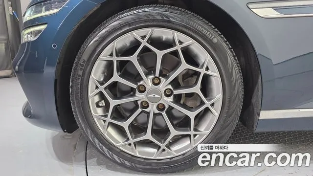 Genesis G80 2020 thumb 5