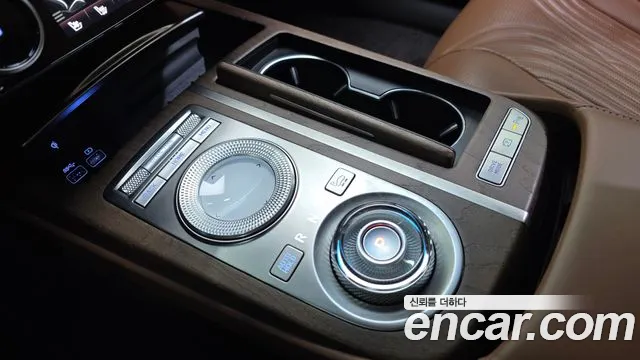 Genesis G80 2020 thumb 9