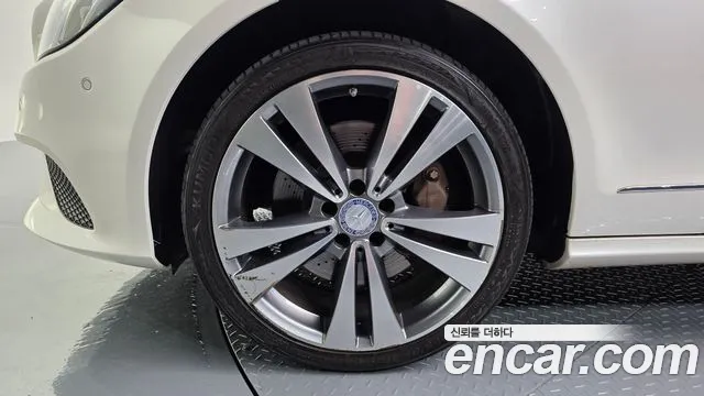 Mercedes-Benz CLS-Class 2016 thumb 4