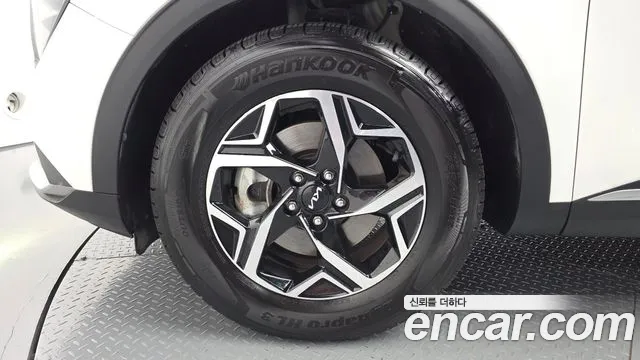 Kia Sportage 2022 thumb 5
