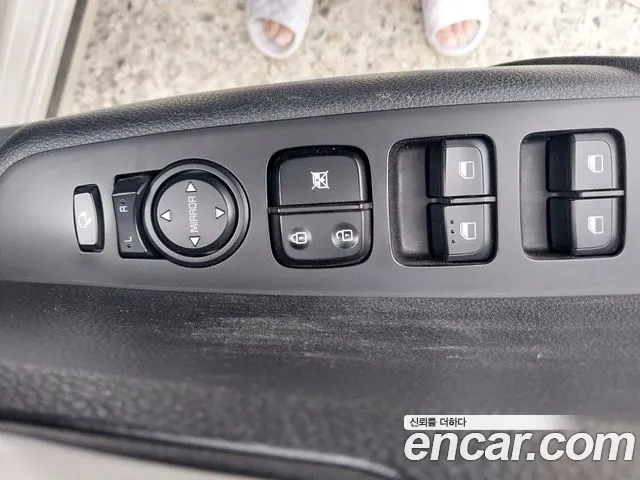 Kia Morning 2023 thumb 6