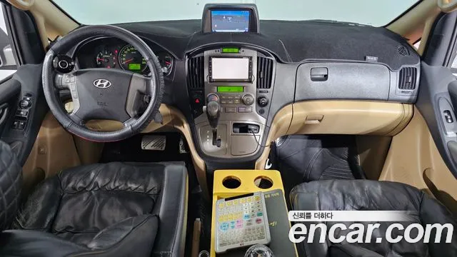 Hyundai Starex 2010 thumb 7