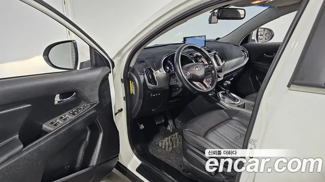 Kia Sportage 2015 thumb 10