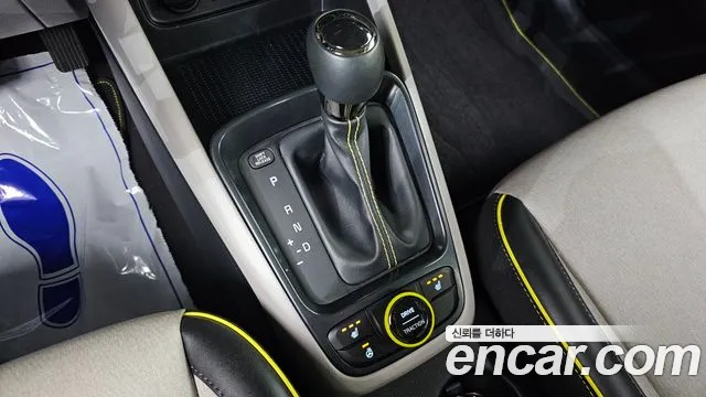 Hyundai Venue 2019 thumb 9