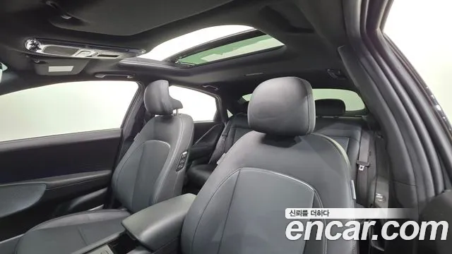 Hyundai IONIQ 6 2023 thumb 12