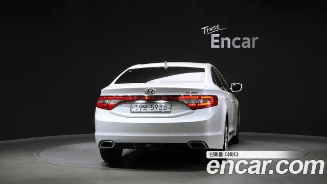 Hyundai Grandeur 2014 thumb 4