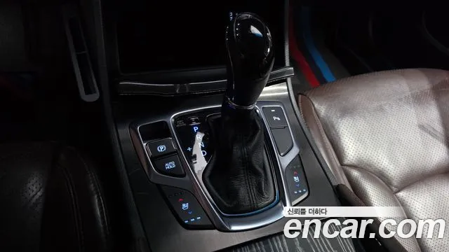 Hyundai Grandeur 2014 thumb 9