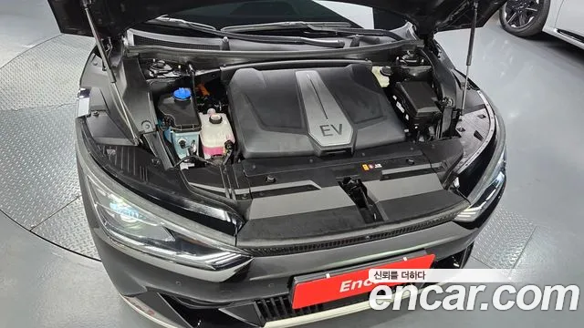 Kia EV6 2023 thumb 5