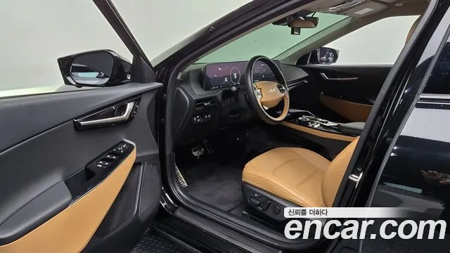 Kia EV6 2023 thumb 9