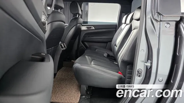 KG_Mobility_Ssangyong Rexton 2019 thumb 10