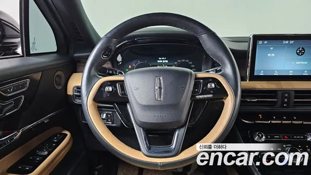 Lincoln Corsair 2021 thumb 12