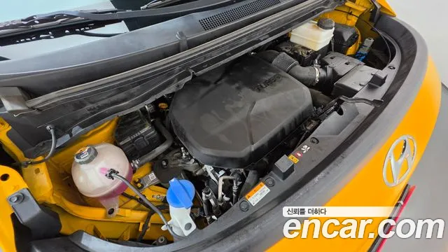 Hyundai Staria 2022 thumb 6
