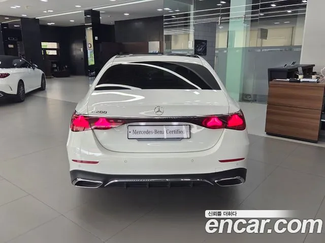 Mercedes-Benz E-Класс 2025 thumb 4