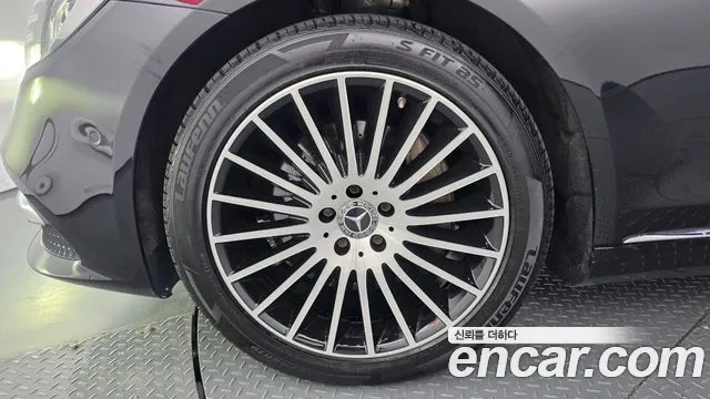 Mercedes-Benz S-Класс 2019 thumb 5