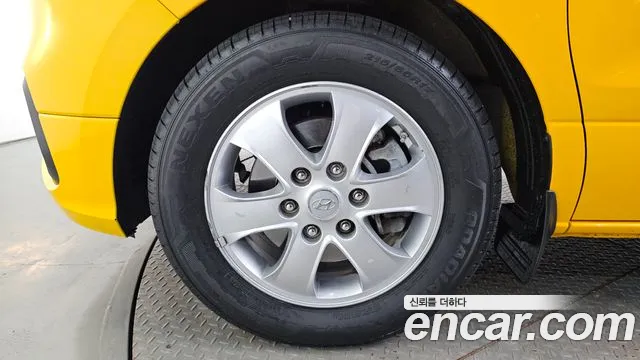Hyundai Starex 2019 thumb 5