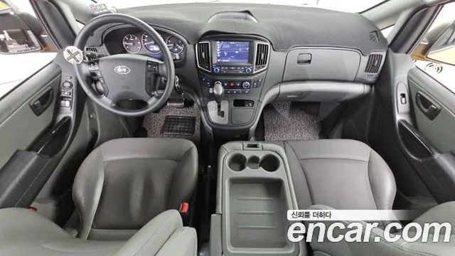 Hyundai Starex 2019 thumb 7
