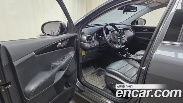 Kia Sorento 2015 thumb 10