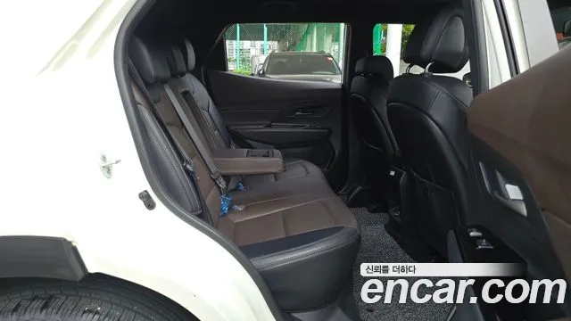 KG_Mobility_Ssangyong KORANDO 2022 thumb 12
