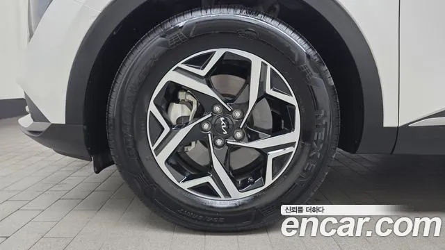 Kia Sportage 2022 thumb 4