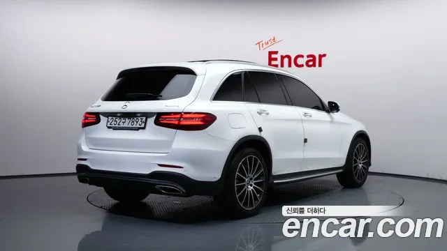 Mercedes-Benz GLC 2019 thumb 2